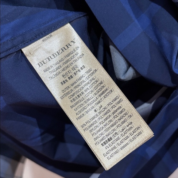 Burberry Navy and White Checkered Men's Shirt - Picture 4 of 5